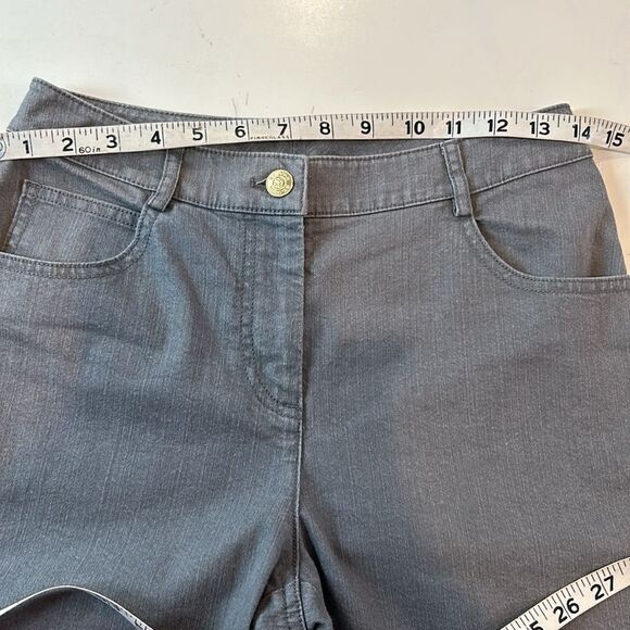 St.John gray, five package jeans, straight leg size 2 - Picture 7 of 11